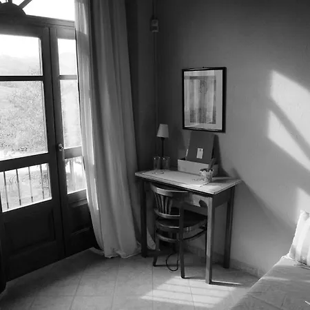 Casa Branzele Bed and breakfast