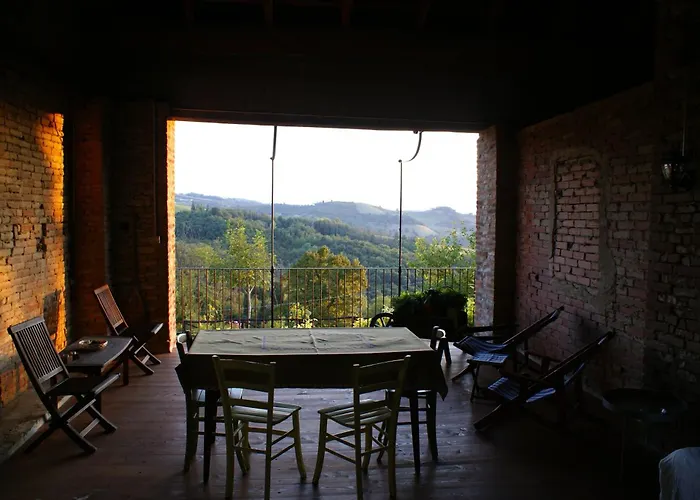 Casa Branzele Frühstückspension Trezzo Tinella